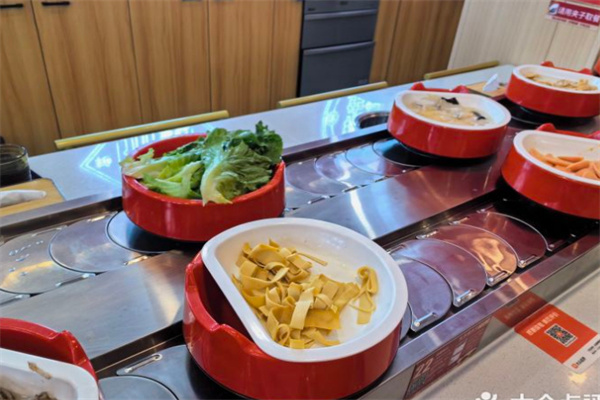 宾来乐川味小火锅加盟